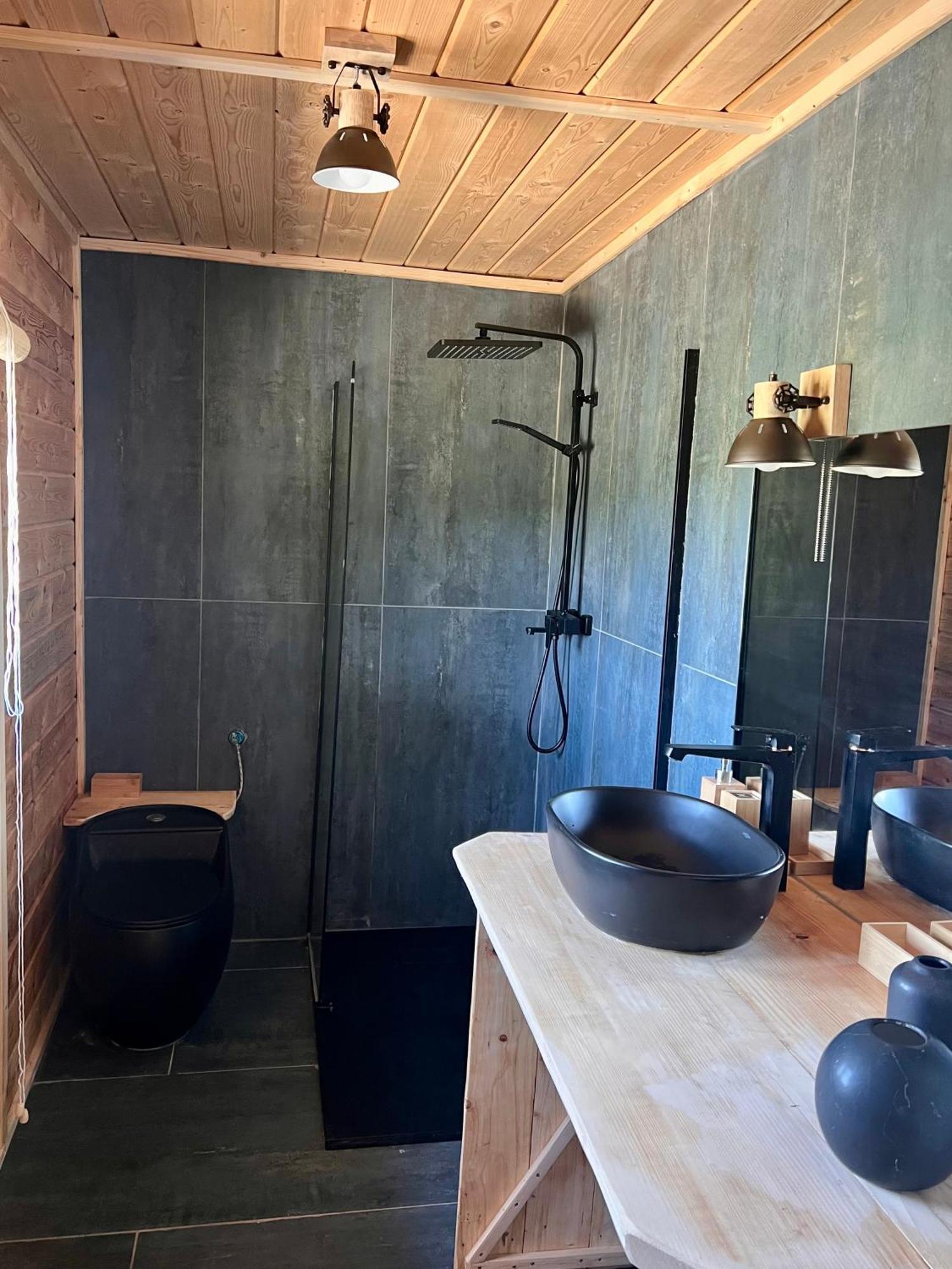 Osada Kabardia Apartment Nowica Bagian luar foto